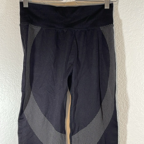 VICTORIA’S SECRET PINK Active Seamless Tight Legging Activewear Large Black Gray - Picture 3 of 10